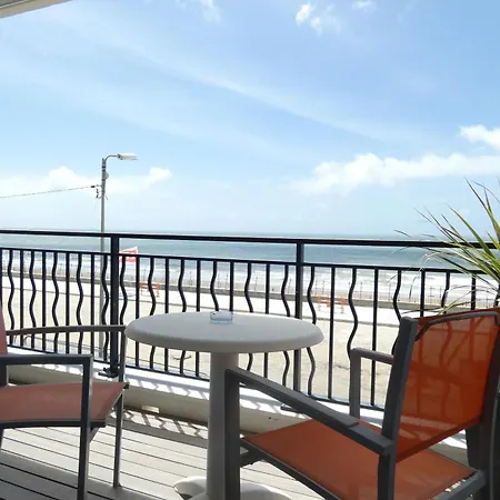 Ocean Bleu - Front De Et Balcon Apartman *