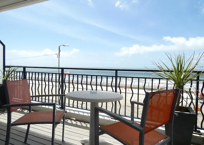 Ocean Bleu - Front De Et Balcon Apartman *