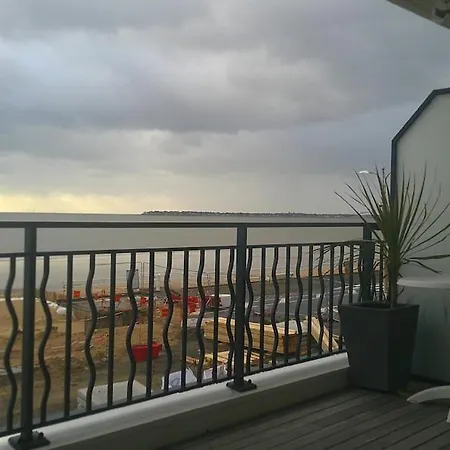 Ocean Bleu - Front De Et Balcon Apartment *