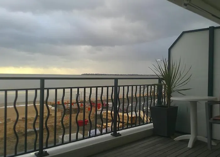 Ocean Bleu - Front De Et Balcon Apartmán *